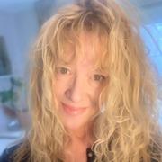 Bellen met online paragnoste Darling Kaatje